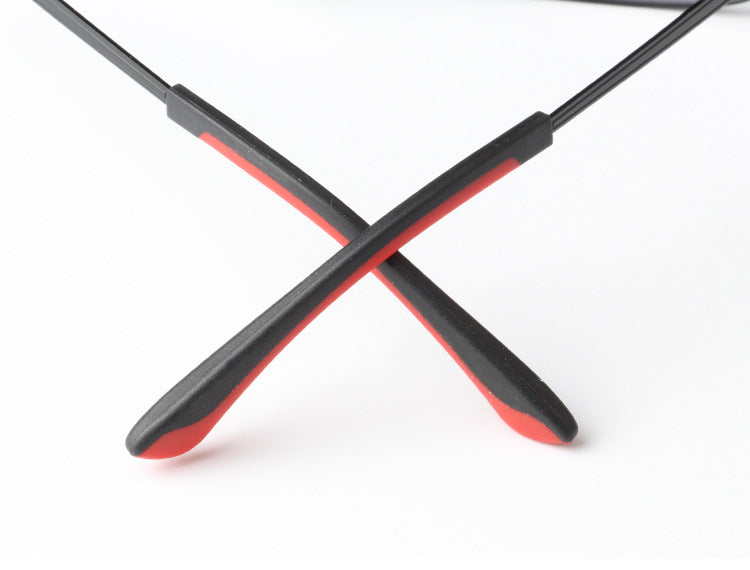 Silicone temple end tips for square thin metal frames, fit detail