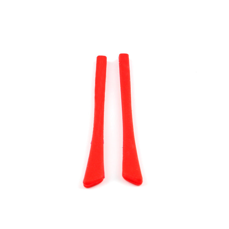 Flat-opening silicone temple end tips for compatible eyewear